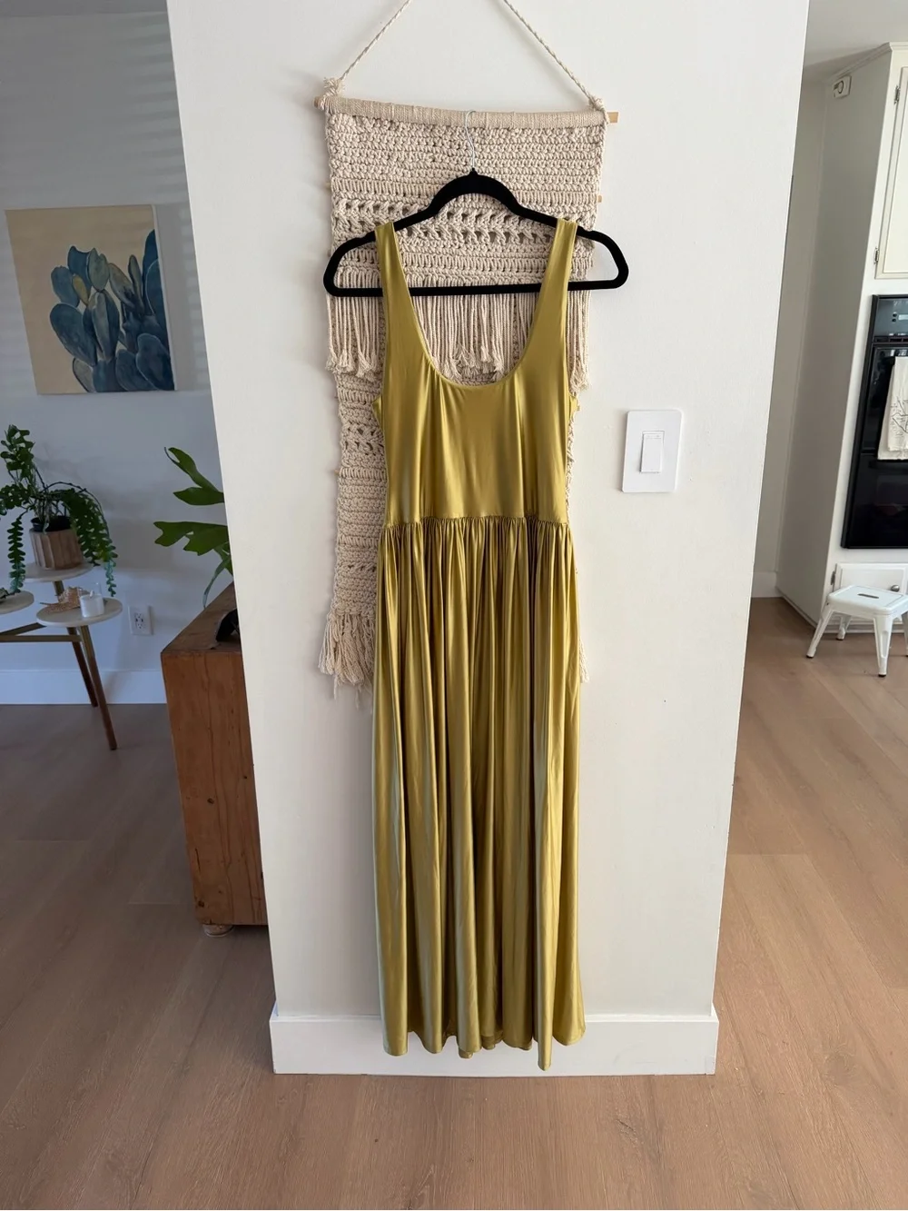Delfi Collective Olive green Oriana satin basque waist maxi dress - Picture 10 of 10